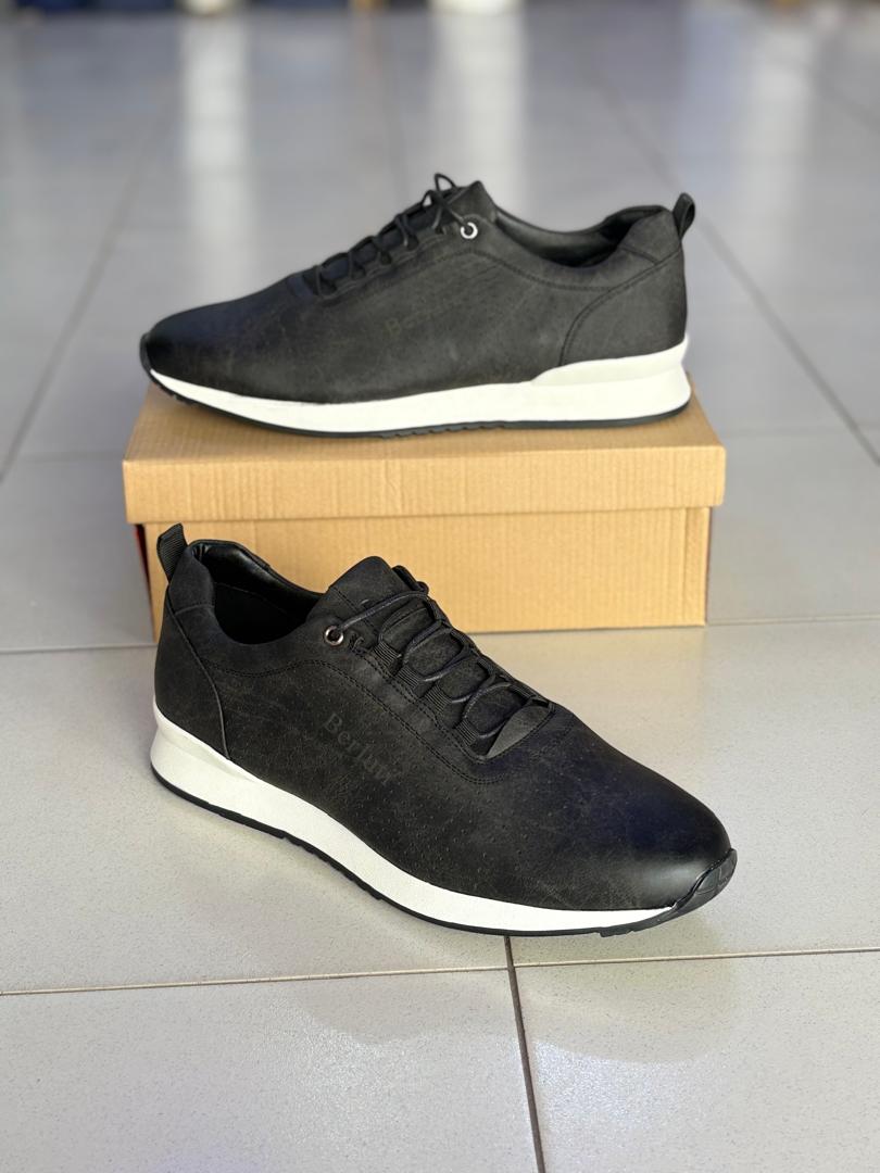 chaussure  classique NOIR