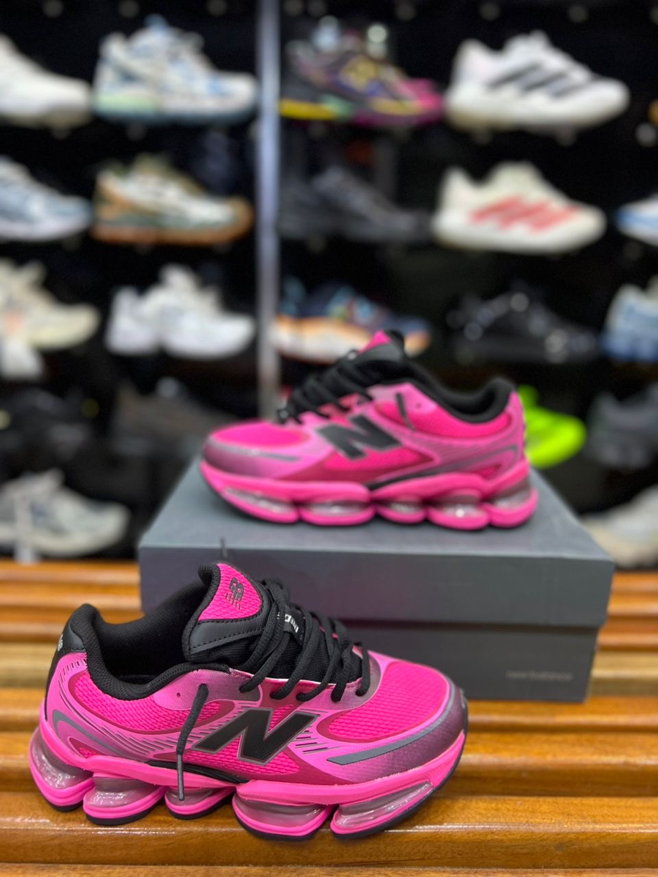 CHAUSSURES NEW BALANCES 2000