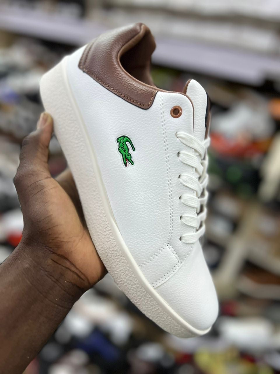 chaussure basket  BLANC