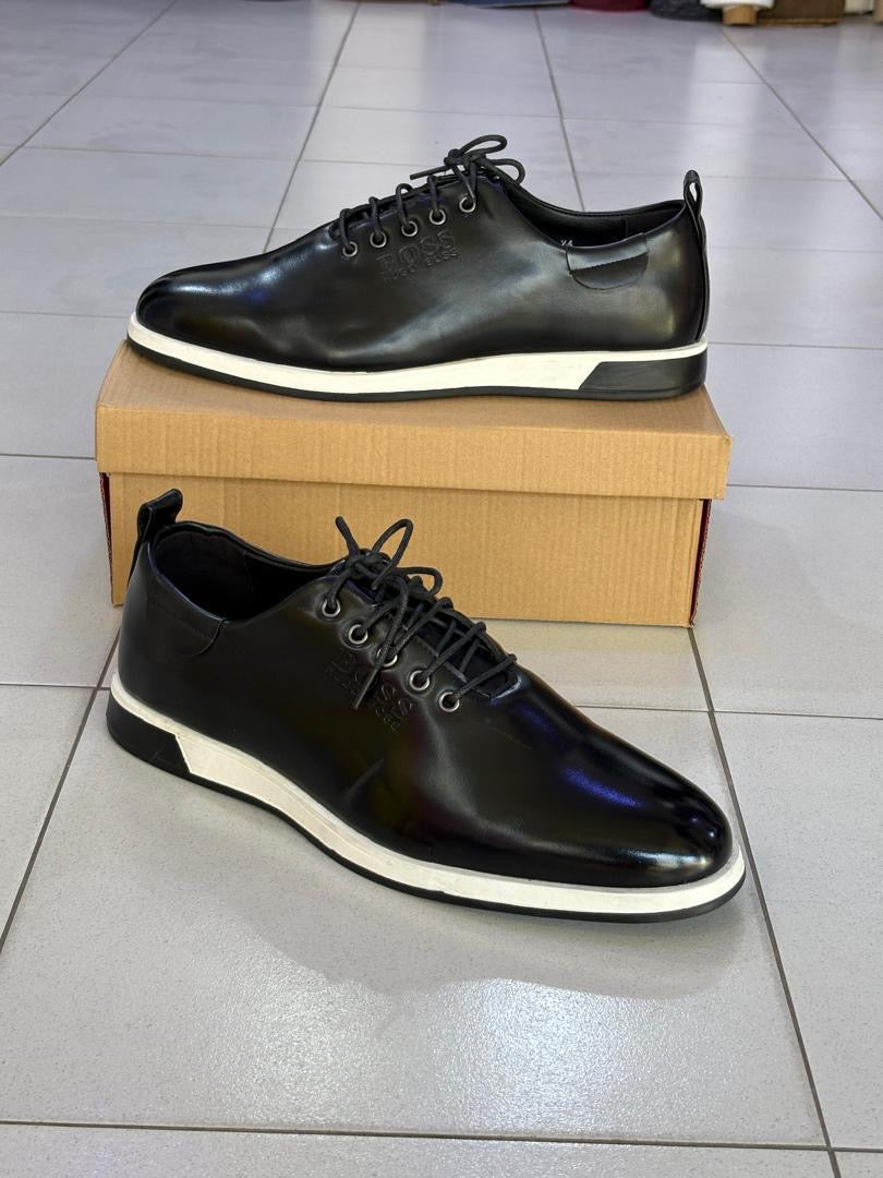 chaussure de ville en noir a