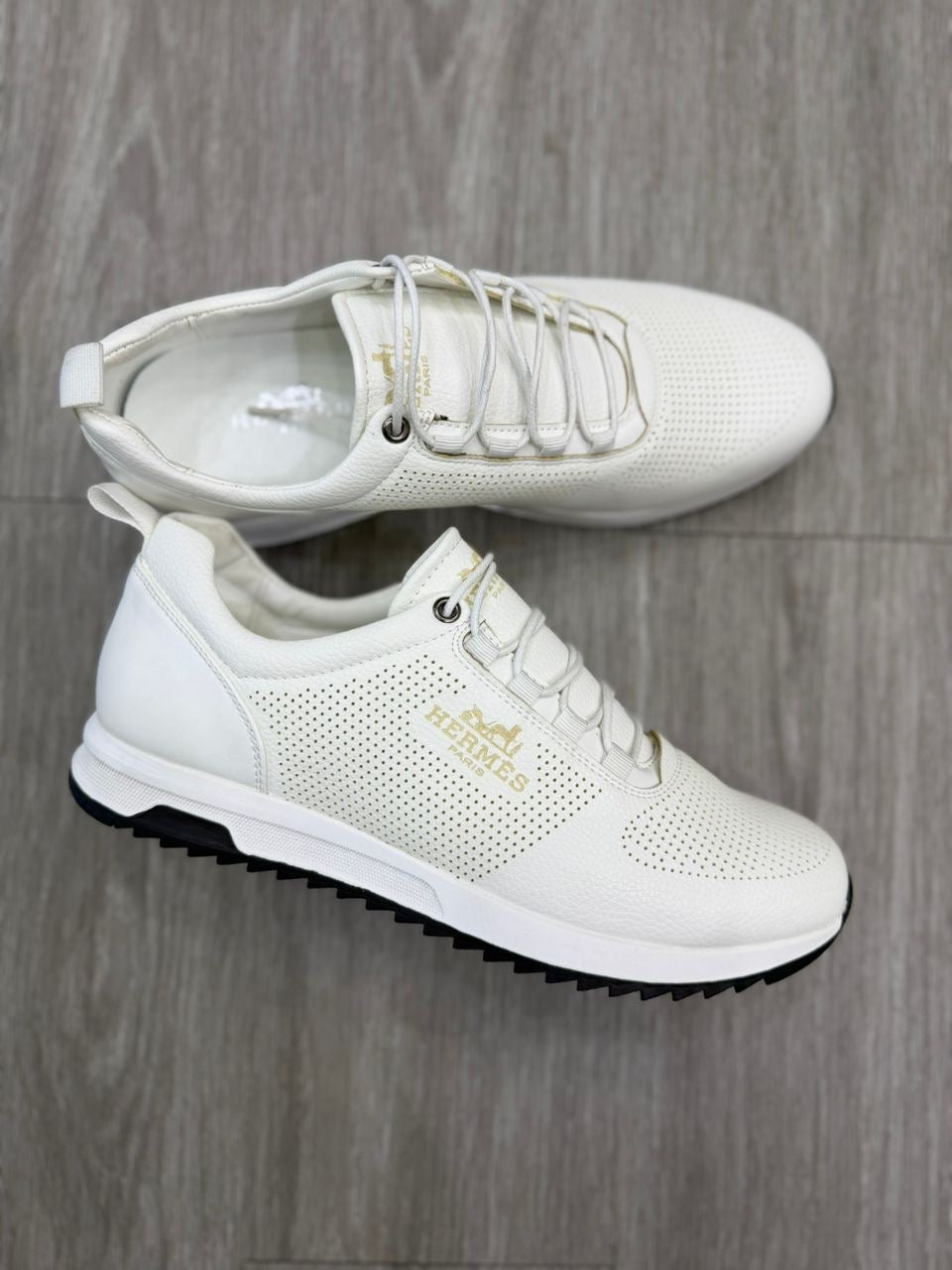 CHAUSSURE DE VILLE