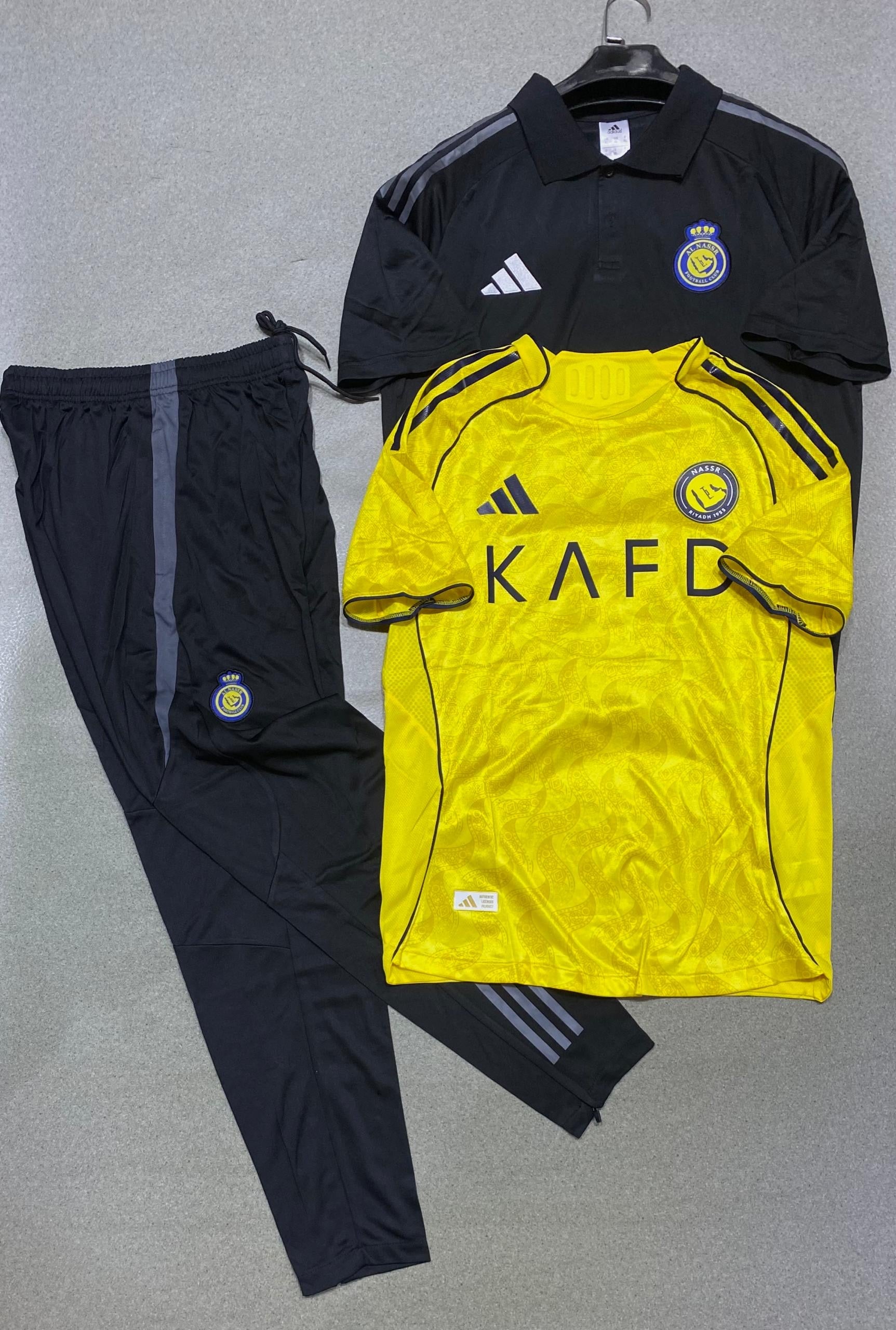 ensemble trois pieces