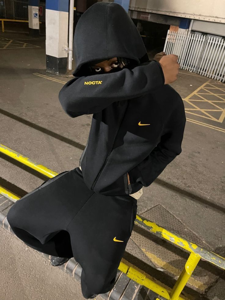 ENSEMBLE NIKE NOCTA