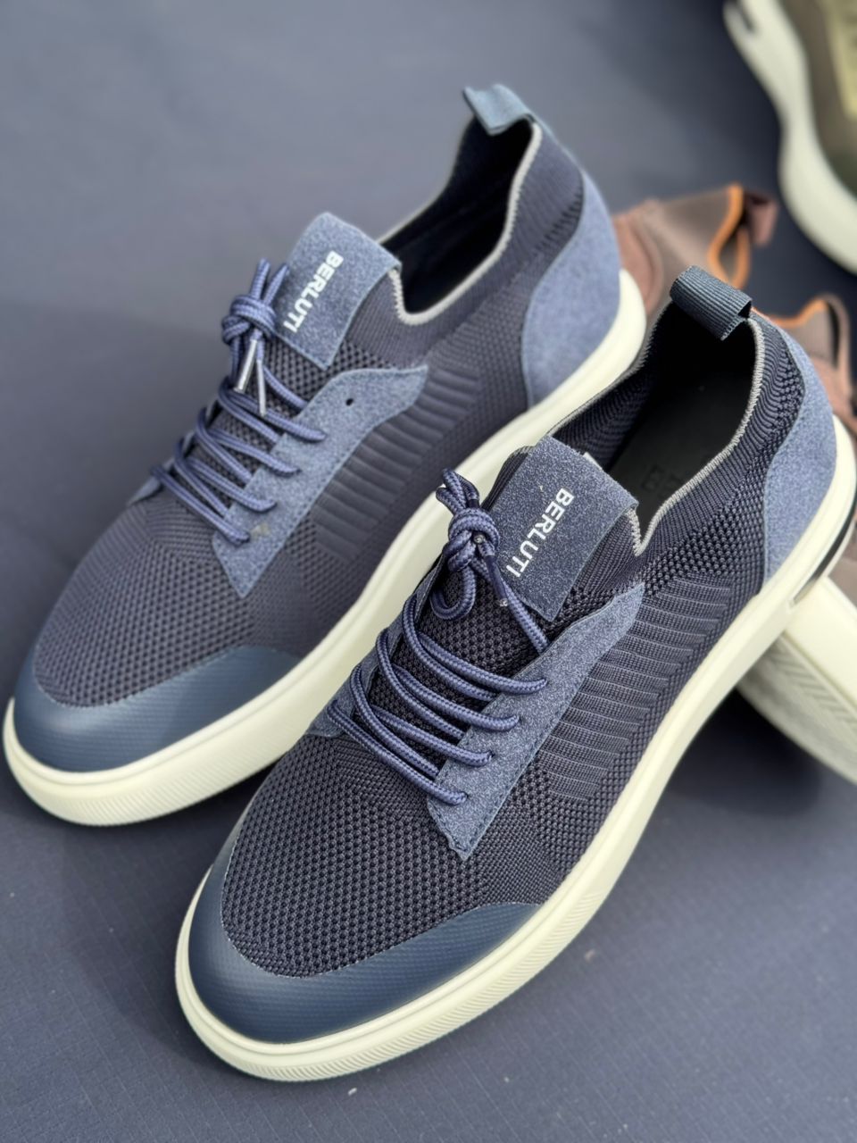 Baskets Homme Élégantes & Confortables – Style Moderne GRIS