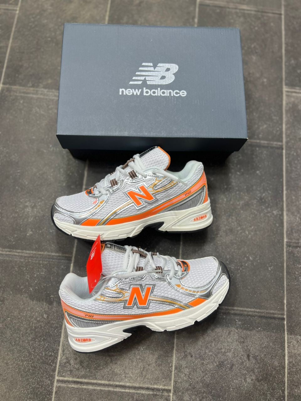 chaussures basket new balance 740