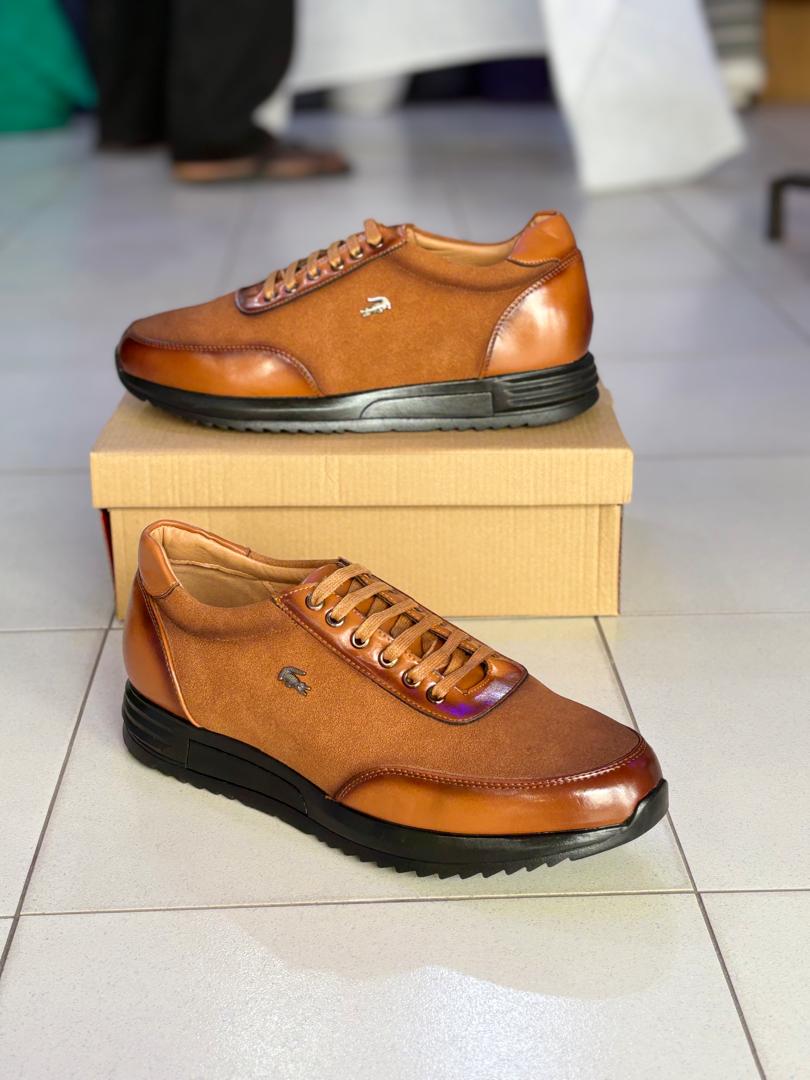 chaussure  classique MARRON