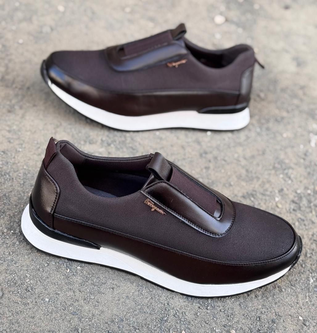 Chaussures Ferragamo – Élégance et Confort Réunis