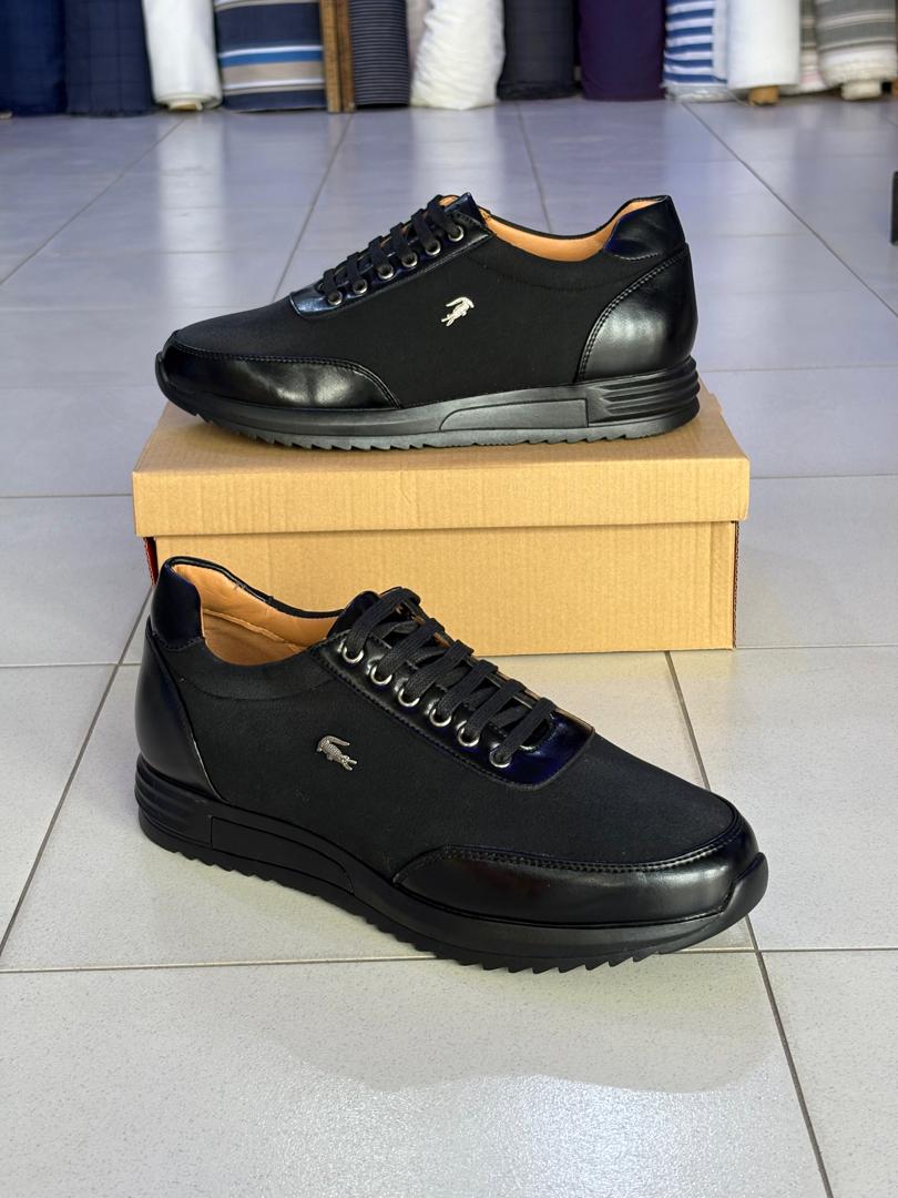 chaussure  classique NOIR